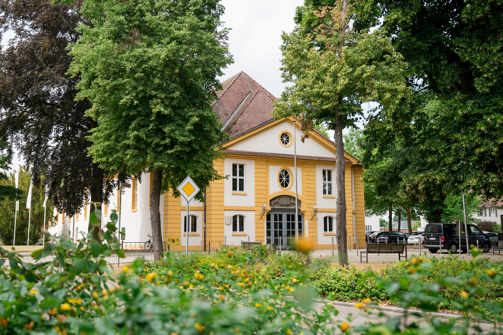 Altes Hofgartenschloss - Landesmannschaft Frankonia zu Triesdorf